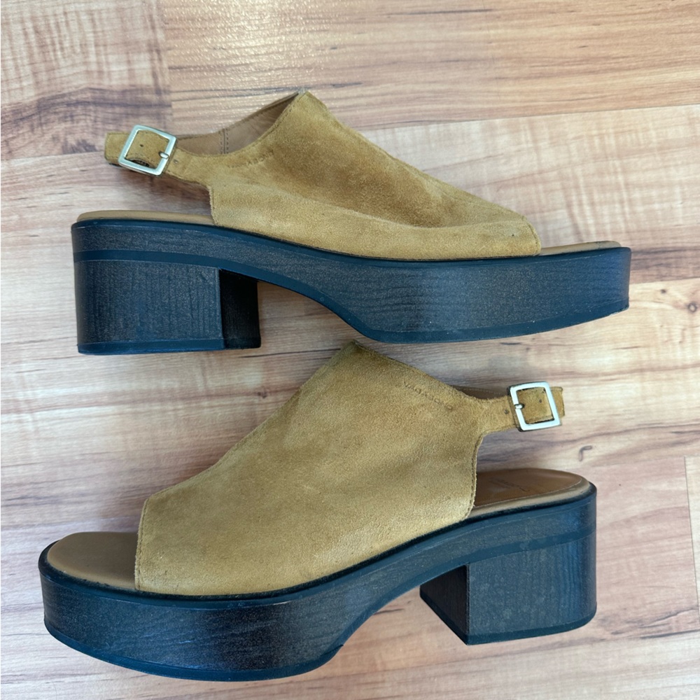 Vagabond Platform Suede Sandals